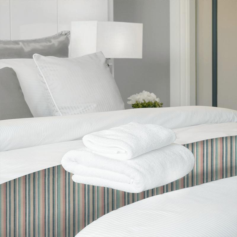 Villa Nova Maranta Rubra Flora Bed Runner