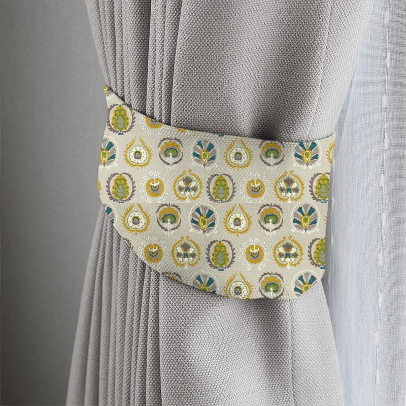 Sanderson Caspian Prints & Embroideries Daula Sumac Tieback